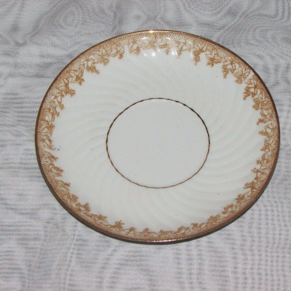 Vintage Limoges Lanternier Saucer only Leaves Grapes Vine 5 3/8" France - Picture 1 of 6